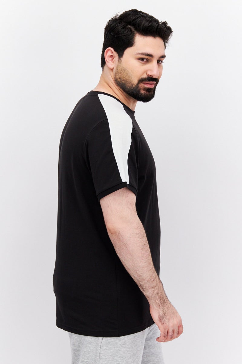 PUMA تي شيرت تدريب للرجال بأكمام قصيرة وياقة دائرية، أسود - Image 2