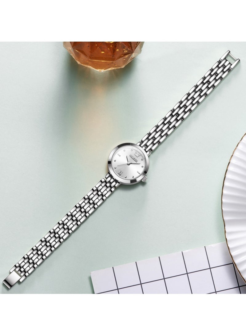 أوليفز ساعات نسائية فضية أنيقة بسيطة كوارتز ساعة نسائية مقاومة للماء من الفولاذ المقاوم للصدأ - Image 4