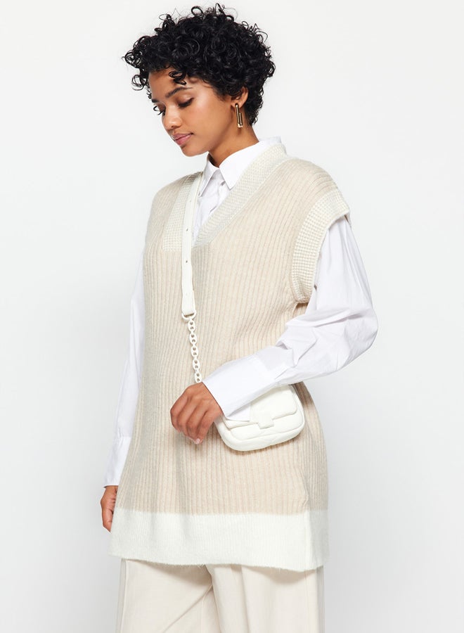 trendyol Stone Color Block V Neck Thessaloniki Knitwear Sweater - Image 2