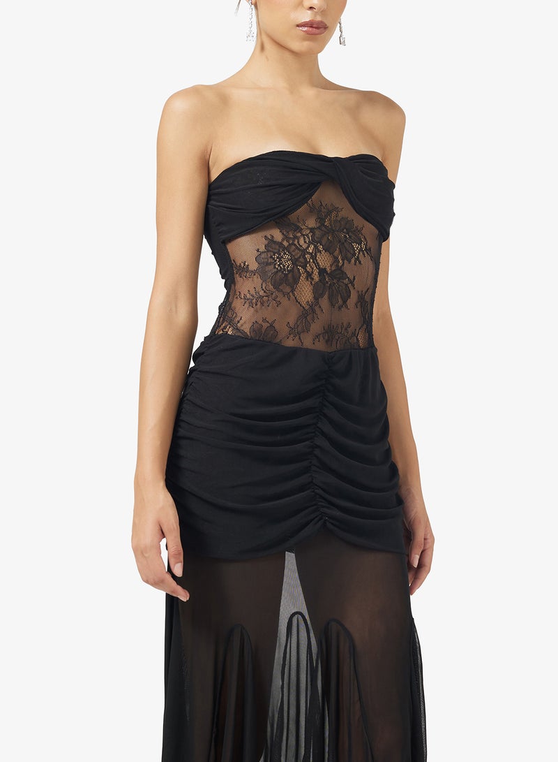 جينجر فستان درابيه بتفاصيل شبكية بدون حمالات - Image 3