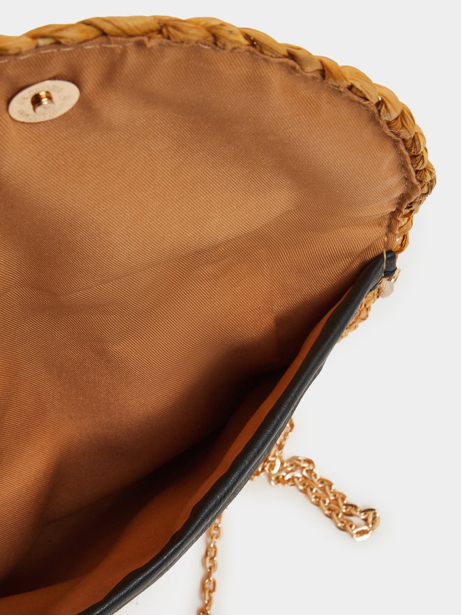 Styli Styli Weave Design Straw Clutch with Chain Strap  - Image 4