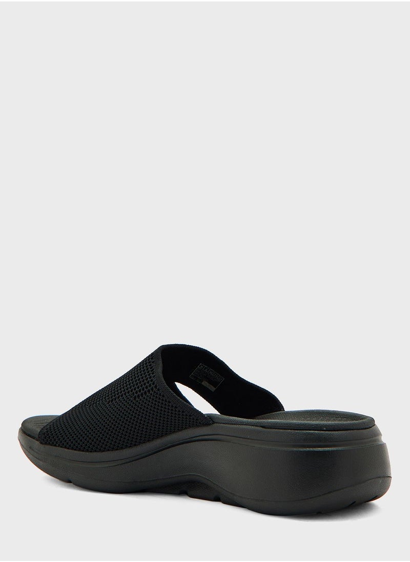 SKECHERS - Go Walk Arch Fit Sandal - Image 1