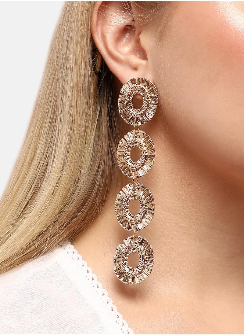SOHI Effortless Glam Mesmerizing Drop Earrings
