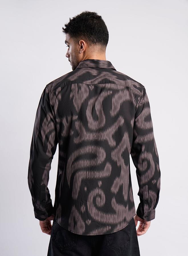 تايك تو قميص رجالي بقصة ضيقة وطبعة شاملة من بيني كليد - Image 5