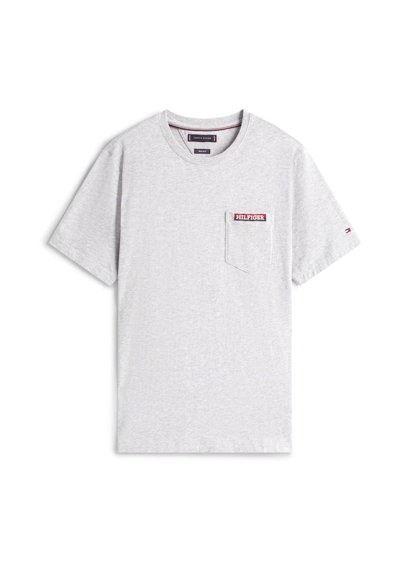 تومي هيلفيغر تيشيرت برقبة مستديرة وشعار وقصة مريحة - Image 3