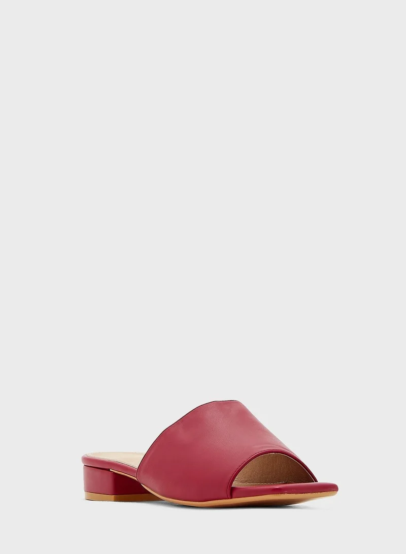 Khizana Square Toe Mule Sandal