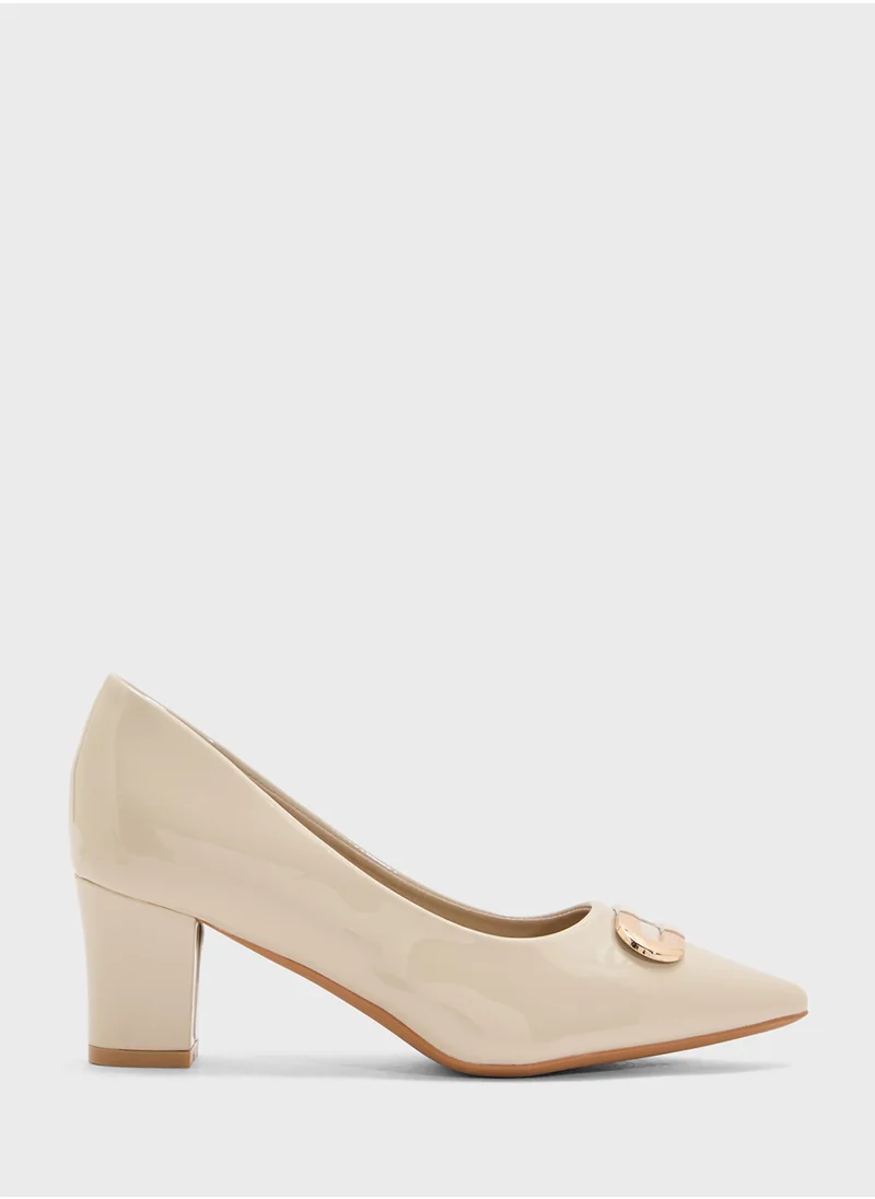 إس دي. فيلانو Mid Block Heel Pointed Pump