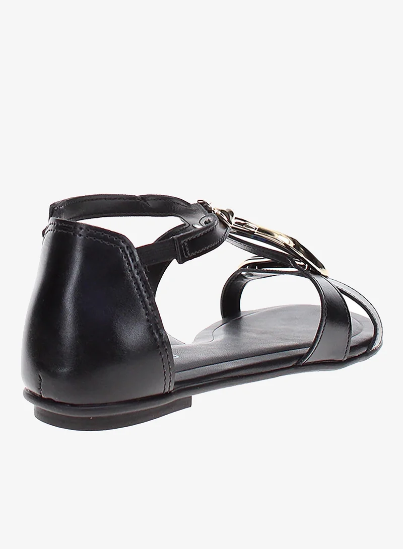 Beira Rio Black Beira Rio Women’s Flat Summer Footwear – Lightweight Slip-On Comfort with Stylish Casual Design for Women | Best Price UAE