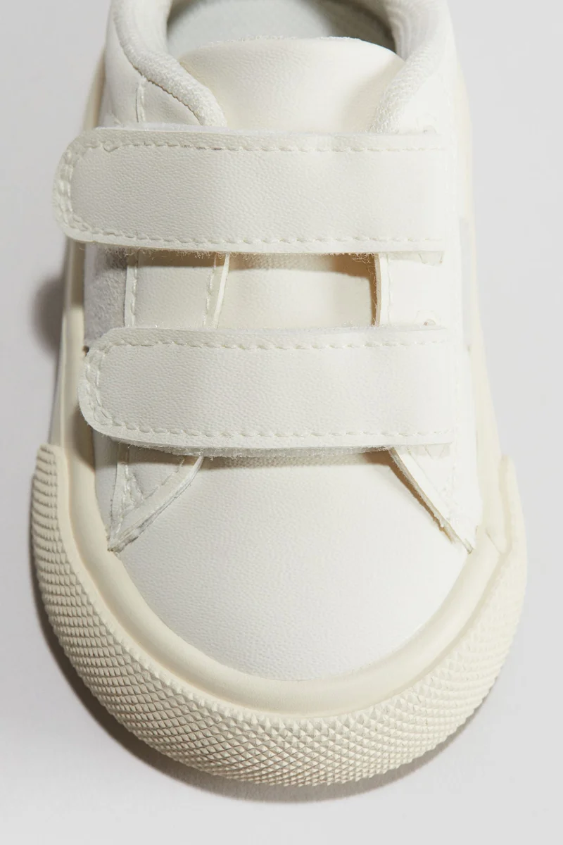 اتش اند ام Trainers