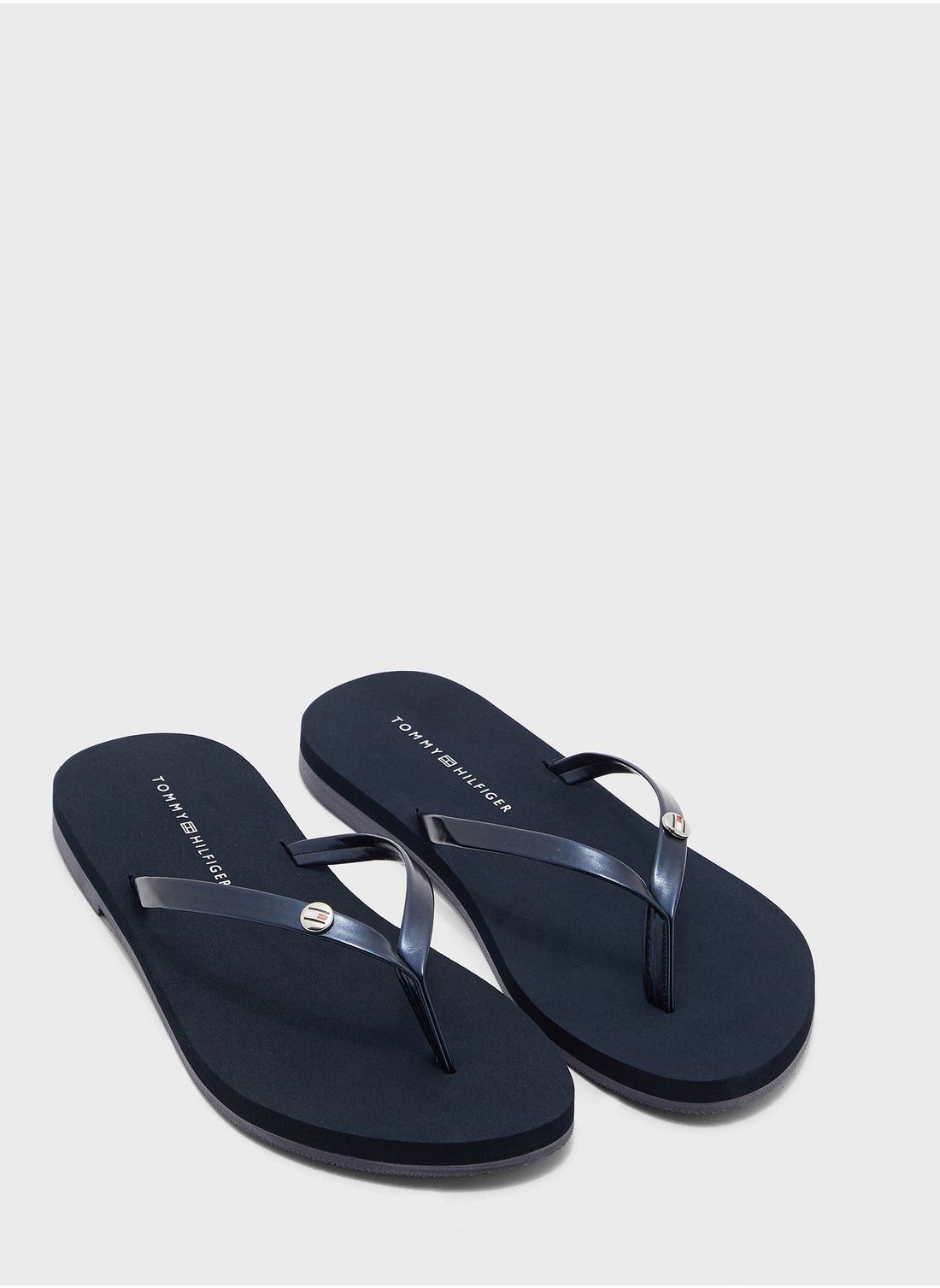 tommy hilfiger flat beach sandals