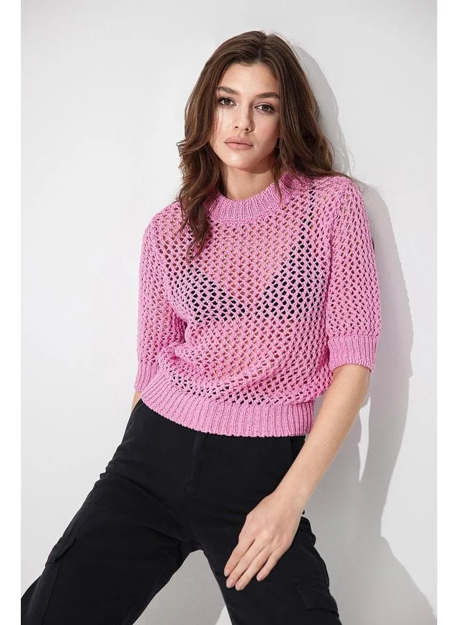 Sherin Pink Polo Collar Lace Sweater.