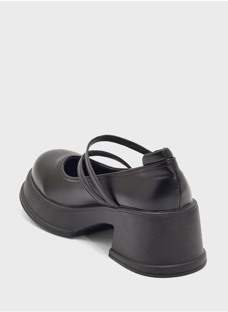 جينجر Chunky Mary-Jane Flat