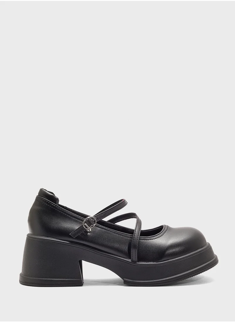 جينجر Chunky Mary-Jane Flat