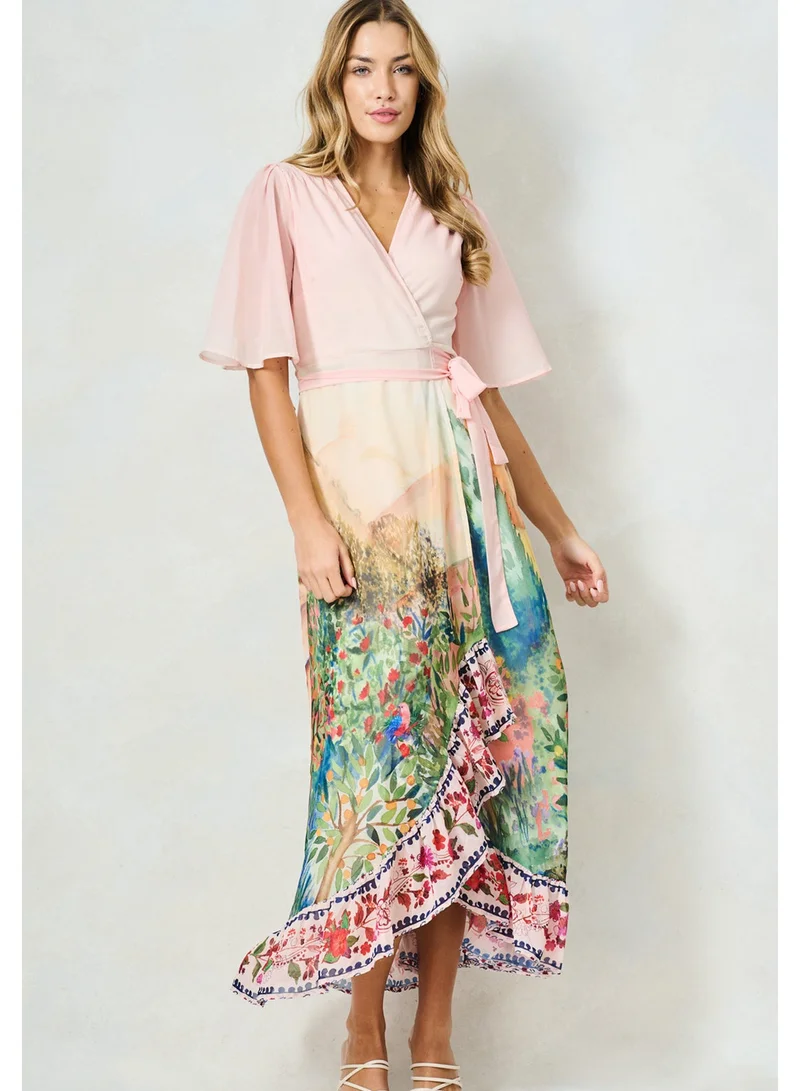 هوب اند ايفي فستان ماكسي ملفوف بأكمام فراشة مطبوعة مع حزام خصر