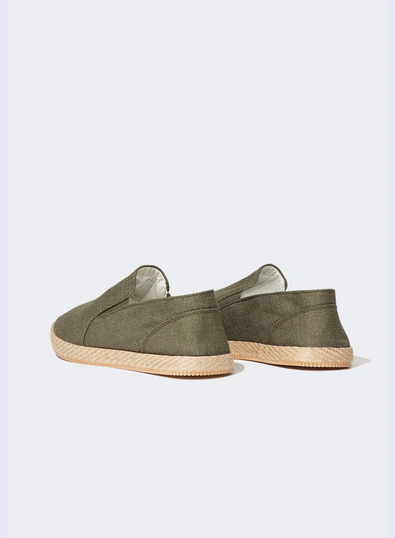 DeFacto Basic Slip On Shoes