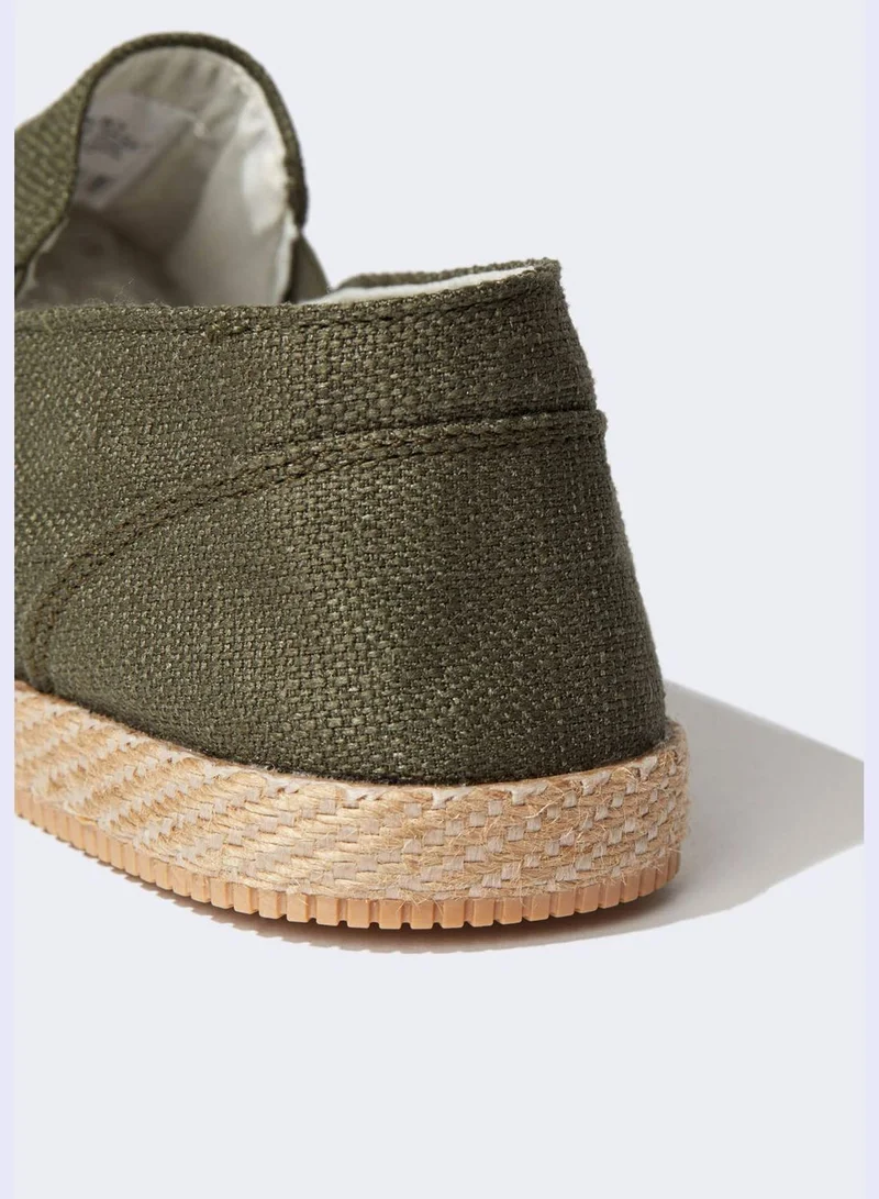 DeFacto Basic Slip On Shoes