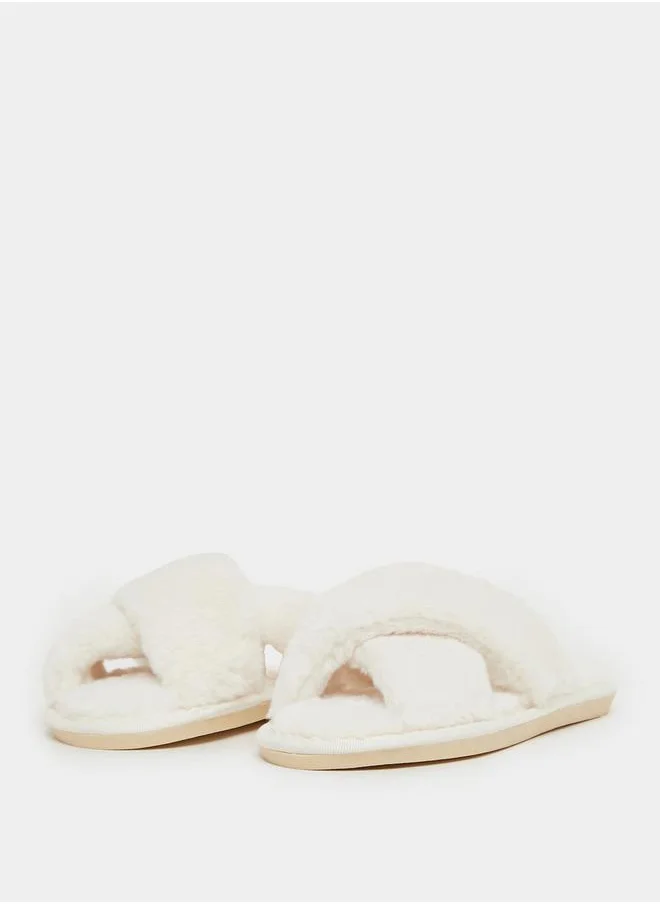 Styli Criss Cross Strap Fluffy Bedroom Slippers