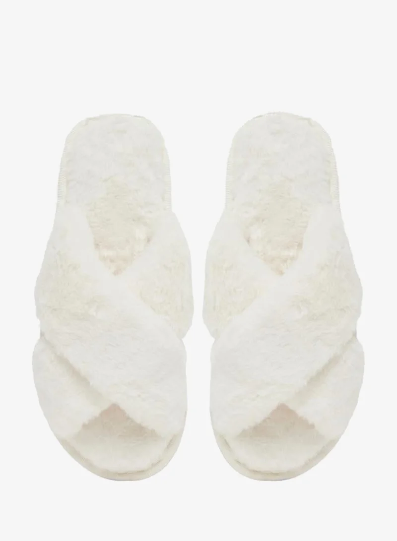 Styli Criss Cross Strap Fluffy Bedroom Slippers