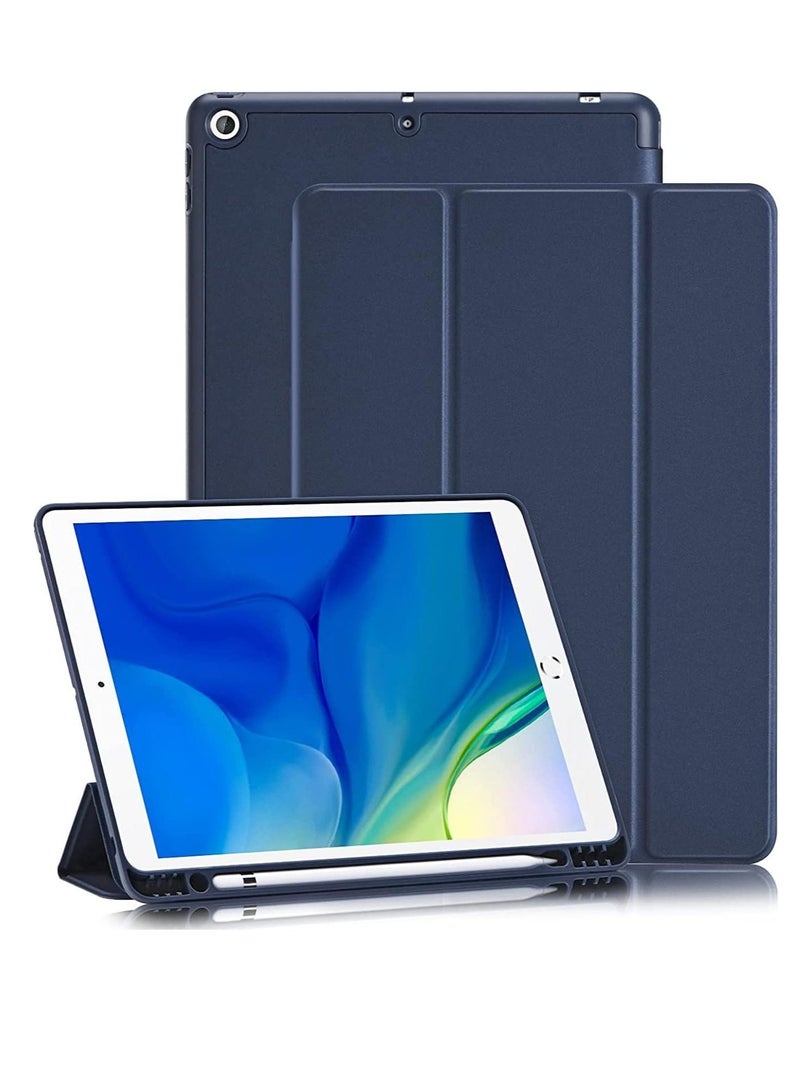 حافظة iPad من الجيل التاسع/الثامن/السابع (2021/2020/2019) حافظة iPad مقاس 10.2 بوصة مع حامل قلم [وضع السكون/التنشيط] أغطية حماية ذكية بحامل مغناطيسي خلفي ناعم من مادة TPU رفيعة - Image 1
