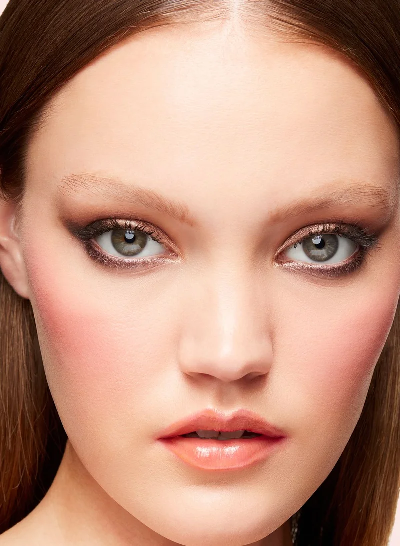 MAC Cosmetics Stranger Things He likes it Cold Blush