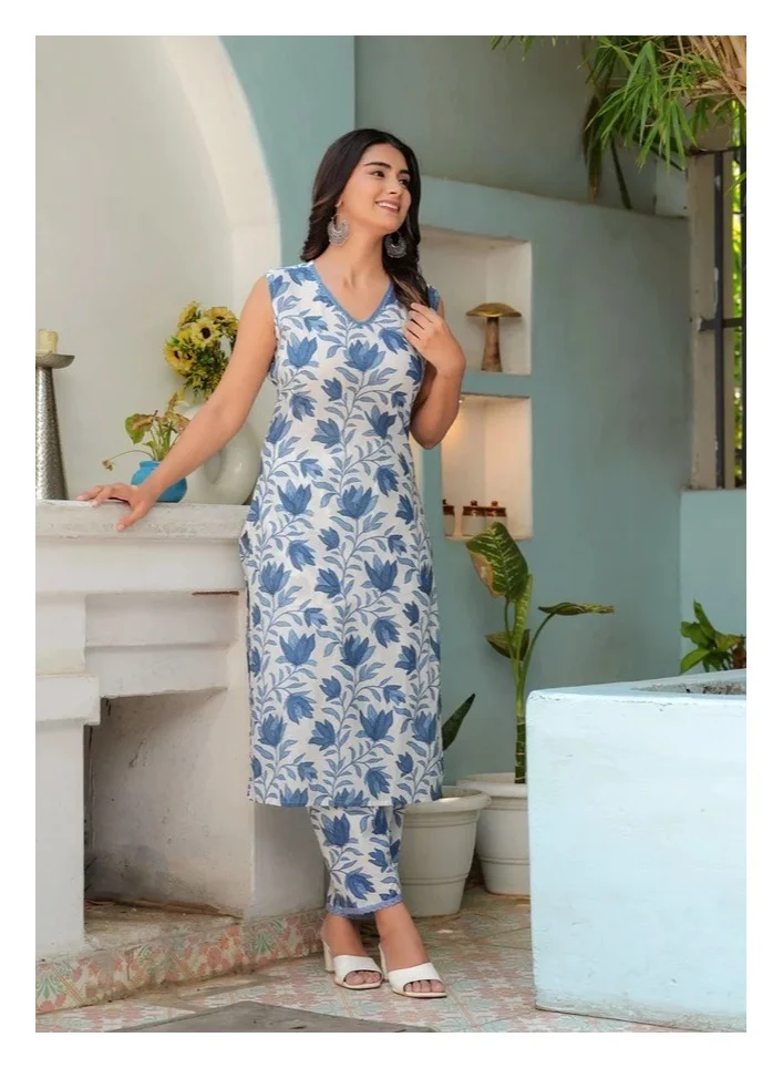 Studio blue Blue Leaf Print Sleeveless Kurta Set