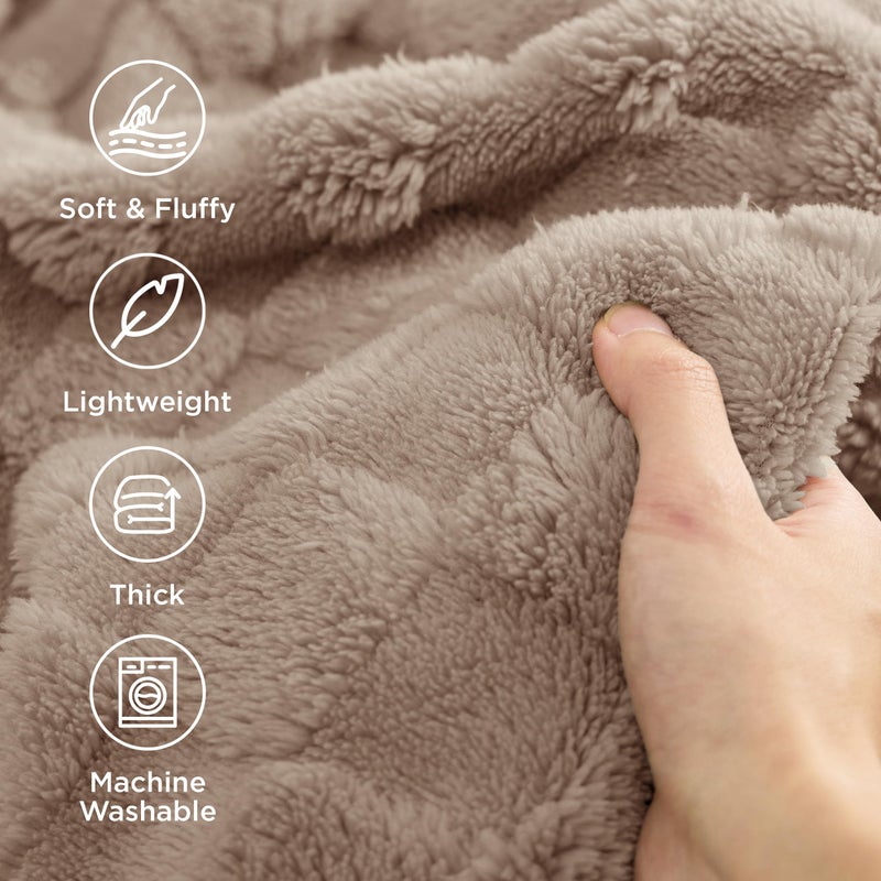 Bedsure GentleSoft Light Brown Throw Blanket for Couch - Checkered Fleece Blankets Gifts for Kids Girls, Cute Soft Cozy Throw for Bedroom Home Decor Gifts, 50x60 Inches - Image 3