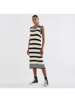 FAV Textured Sleeveless Dress with Round Neck  - Image 2