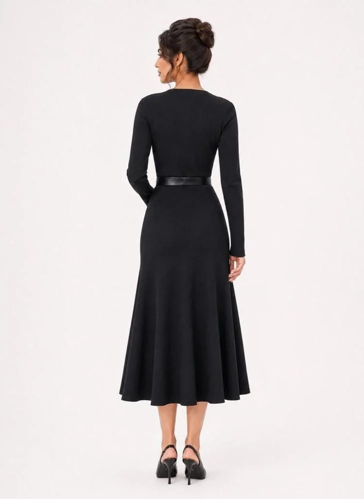 Opera Fashion Elegant Black Midi Evening Dress with Hand-Embroidered Bodice