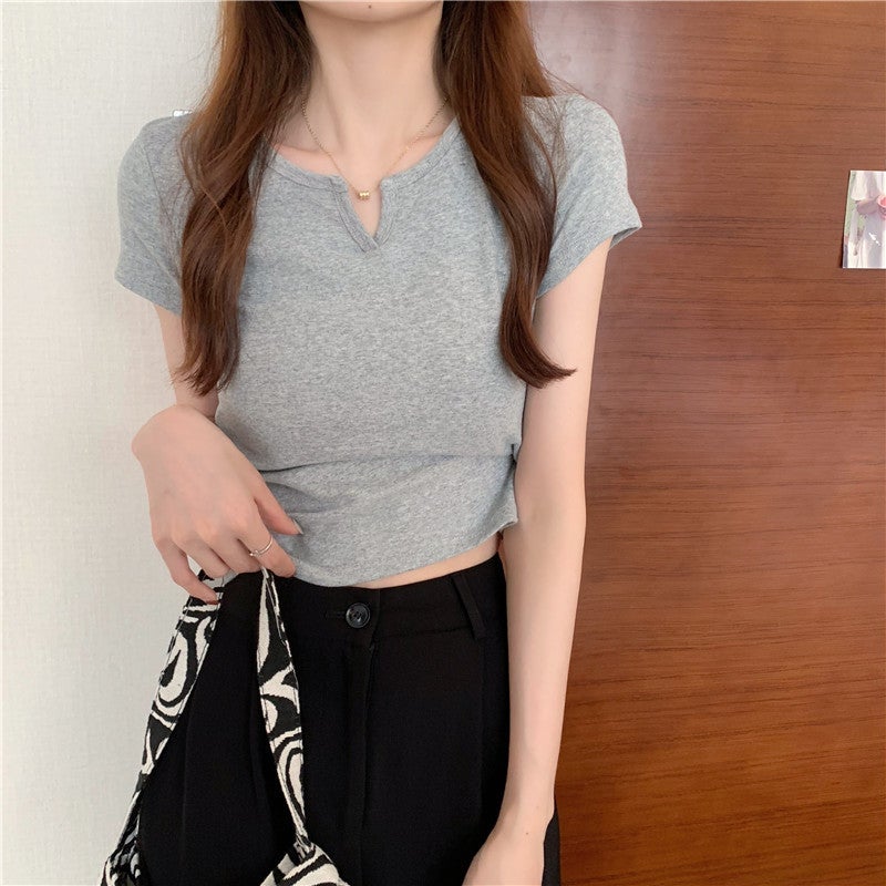 Short Women's Summer Design Sense Slim-fit Navel Hot Girls Women's T-shirt Short-sleeved Student Top New Clothes
