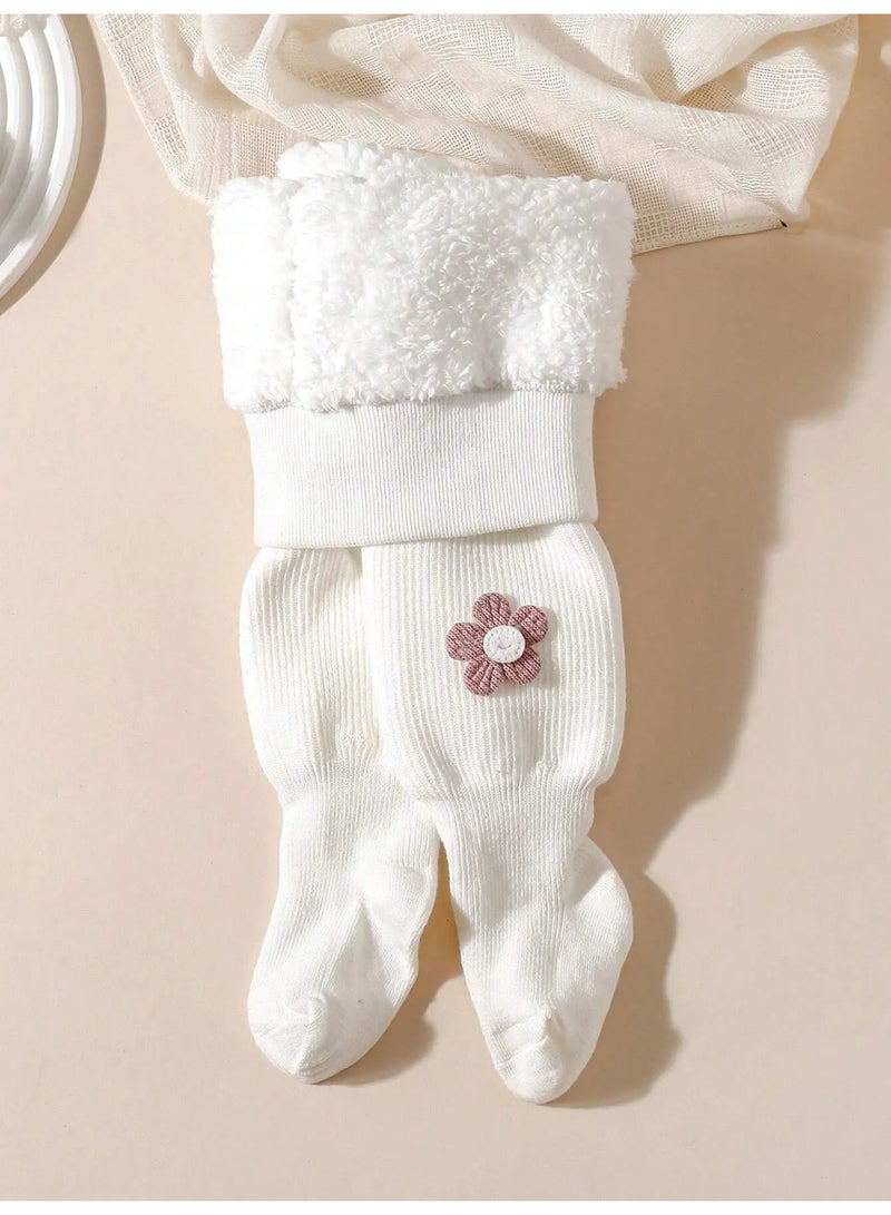 Kids’ Winter Leggings in White, Featuring a Soft, Plush Faux Fur Fleece Lining That Helps Retain Warmth and Provides Cozy Comfort During Cold Weather. Designed with Fully Enclosed Feet for Extra Coverage and Warmth, These Fleece-Lined Winter Pants Are Ideal for Everyday Wear and Suitable for Children Aged 2–3 Years. - Image 5