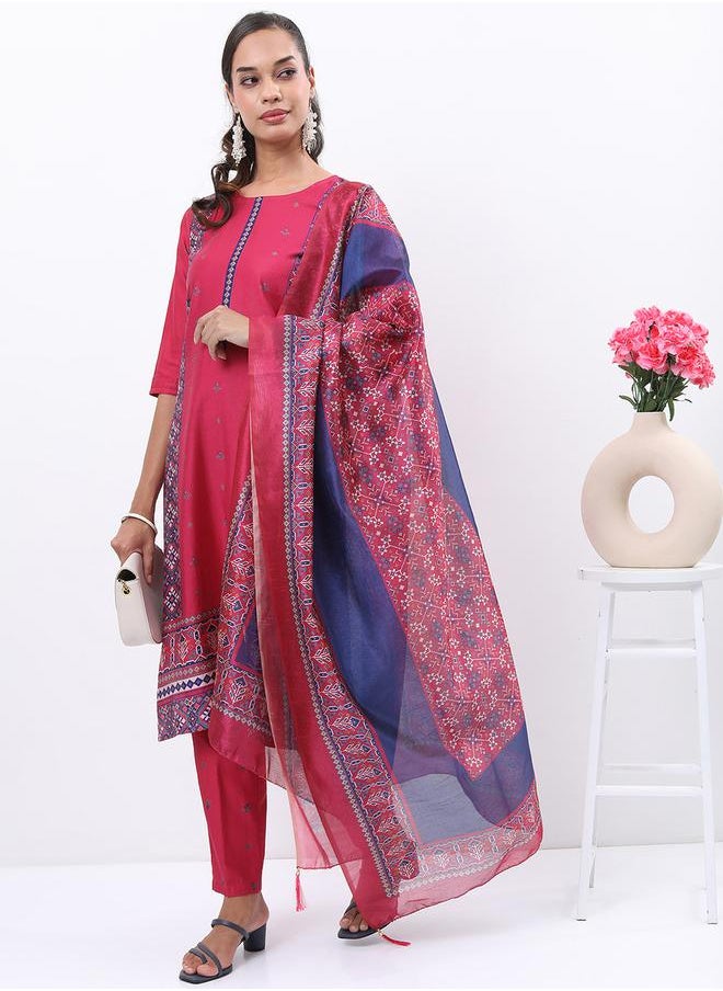 Vishudh Pink Printed Kurta Set with Dupatta by Styli  - Image 4