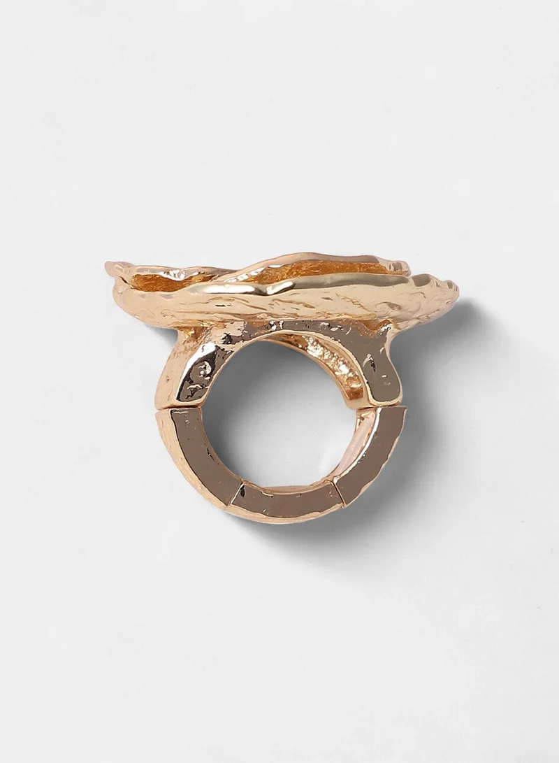 SOHI Rosa Statement Artificial Ring Jewellery