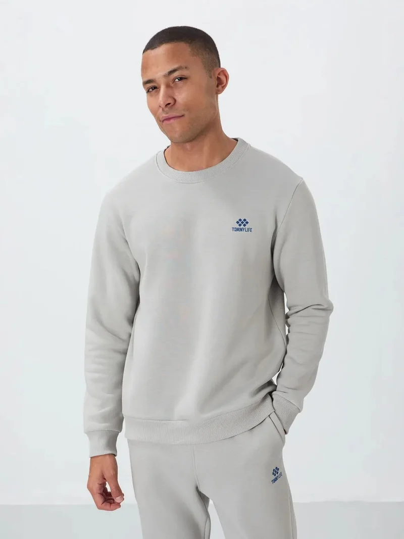 تومي لايف TOMMY Men's Cotton-polyester Fleece Sweatshirt And Pants Set