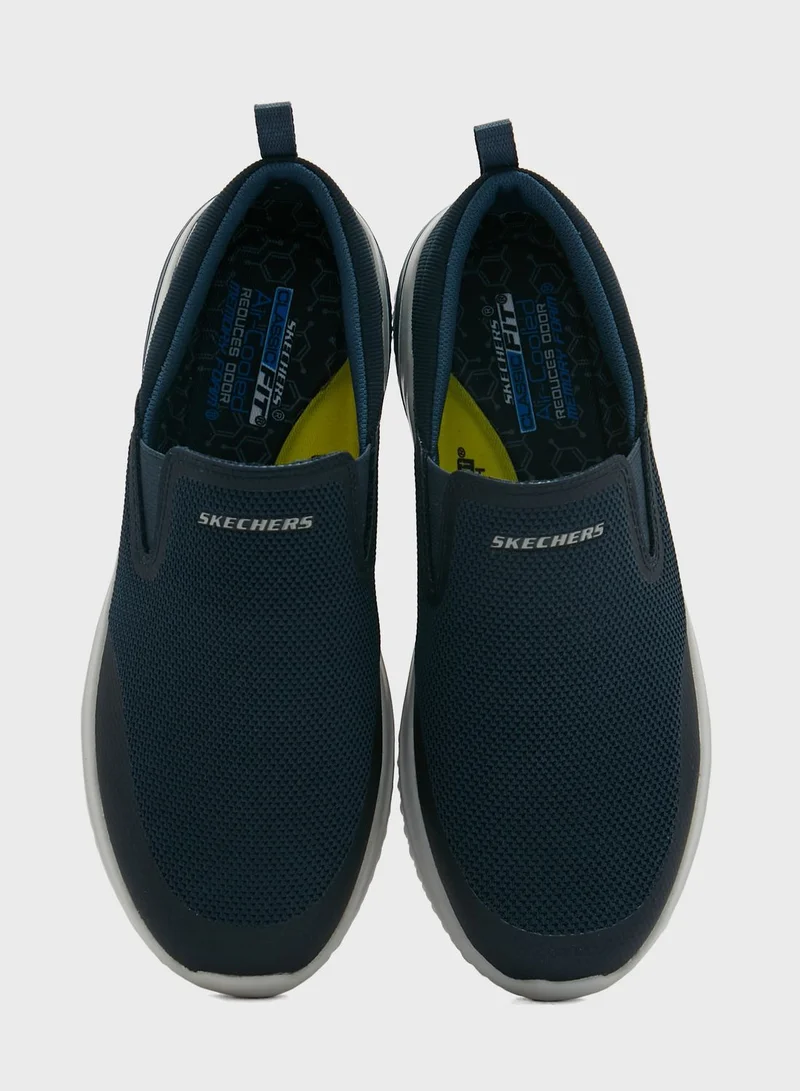 SKECHERS Delson 3.0