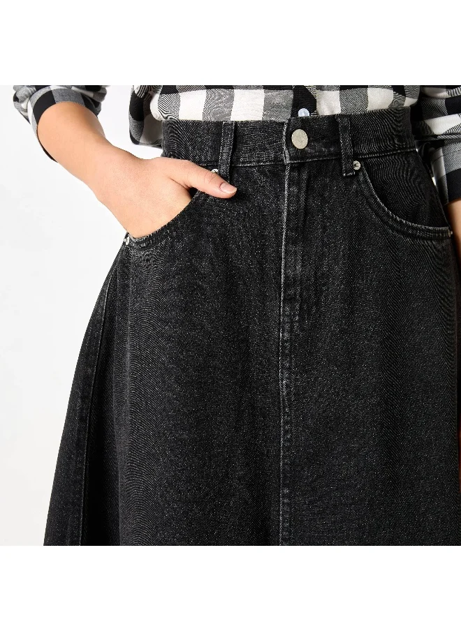Lee Cooper Lee Cooper Solid A-line Denim Midi Skirt with Pockets