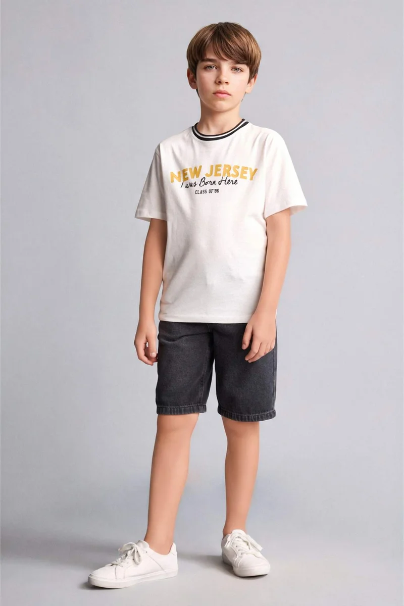 ديفاكتو New Regular Fit Printed Short Sleeve T-Shirt