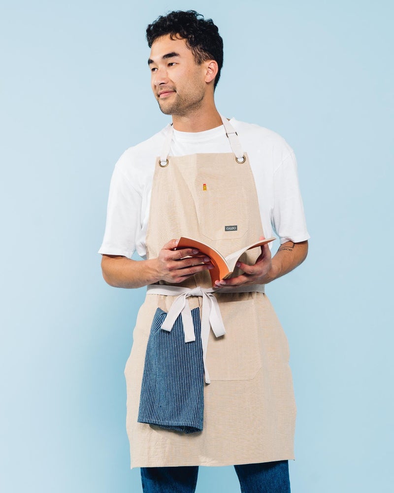 Caldo Linen Kitchen Apron for Cooking- Mens and Womens Linen Bib Apron for Professional Chef, Server, or Barista - Adjustable with Pockets (Slate) - Image 4