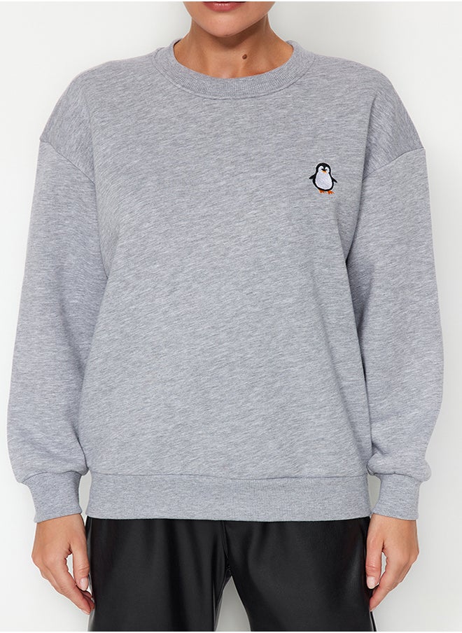 trendyol - Gray Animal Embroidered Regular/Normal Fit Thick Inside Fleece Knitted Sweatshirt TWOAW24SW00196 - Image 1