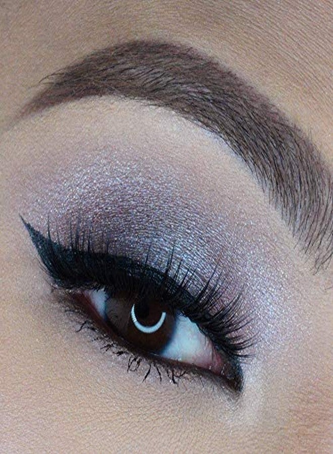 كلارا لمستحضرات التجميل باليت ظلال العيون والإضاءة من كلارا كوزمتكس فاشن فيكتيم لندن، بتركيبة لامعة، مطفية، معدنية، مقاومة للماء، غنية بصبغة اللون بنسبة 100%. - Image 3