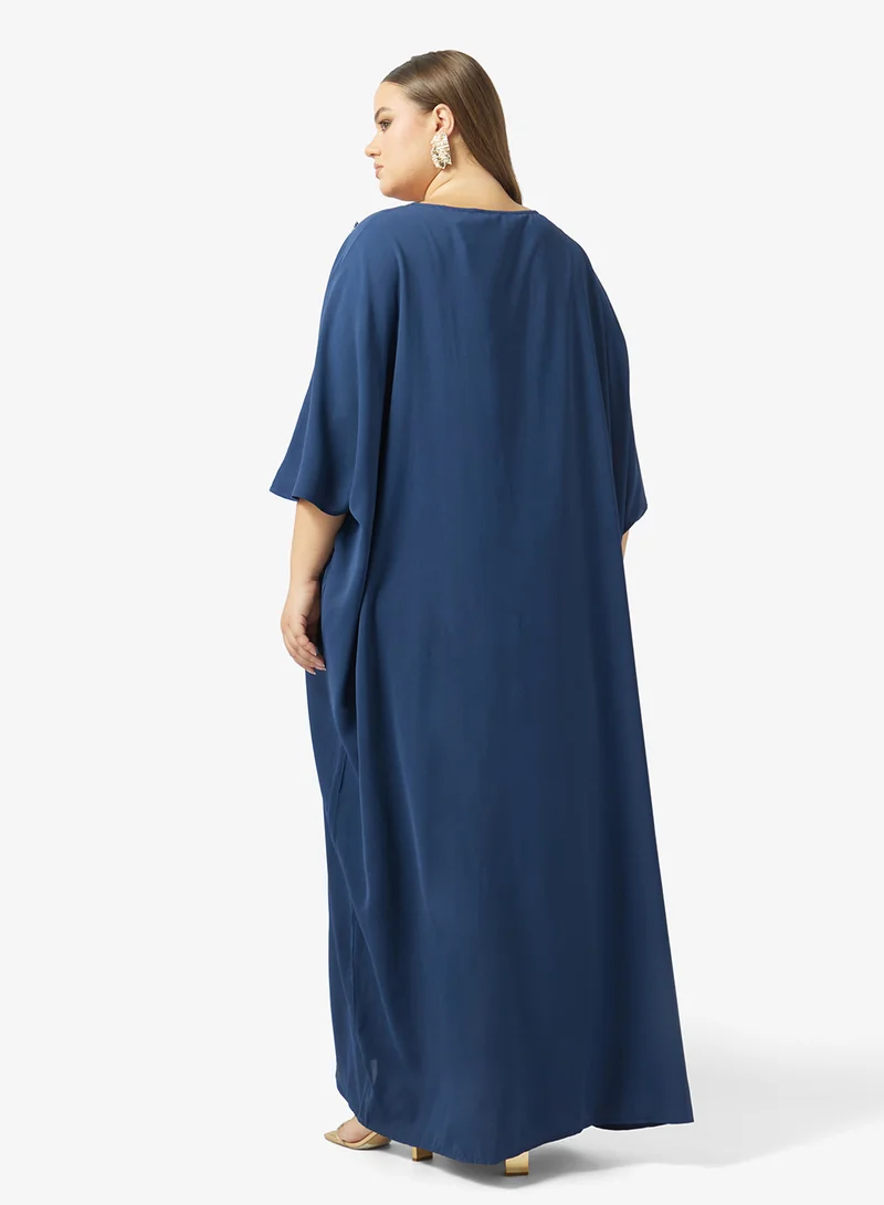 خزانة Plus Size Embroidered Jalabiya