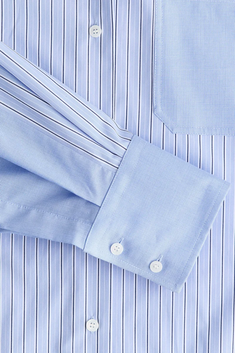 اتش اند ام قميص بوبلين بألواح بقصّة فضفاضة