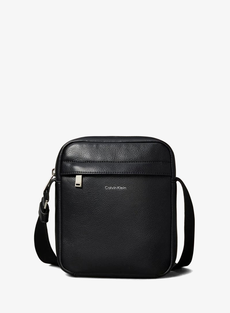 CALVIN KLEIN Micro Pebble Reporter Bag - Image 1