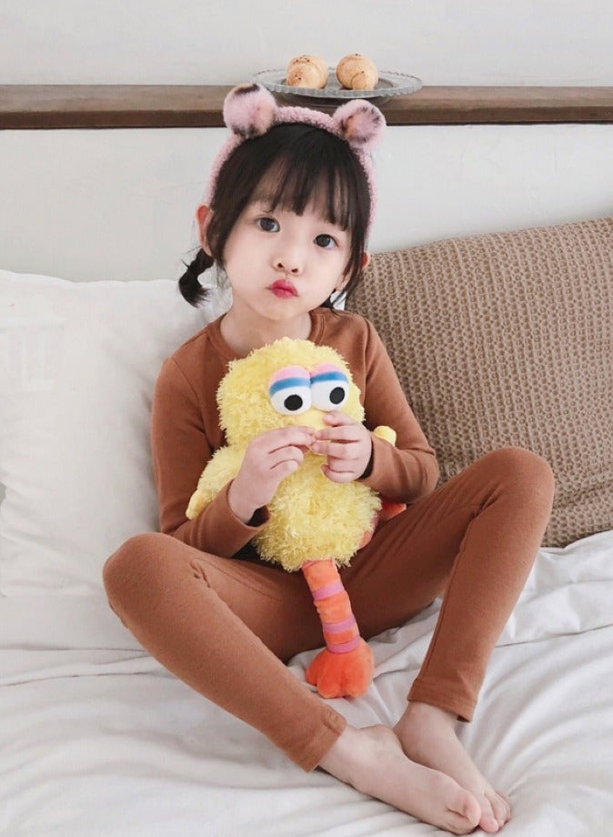 طقم ملابس داخلية حرارية للأطفال بلون سادة، قطع علوية وسفلية ناعمة، طقم بيجامات ناعمة للأطفال - Image 1