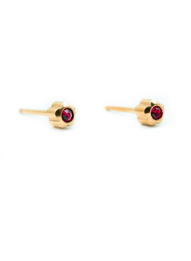 C-bo Flower Ear Piercing  - Image 3