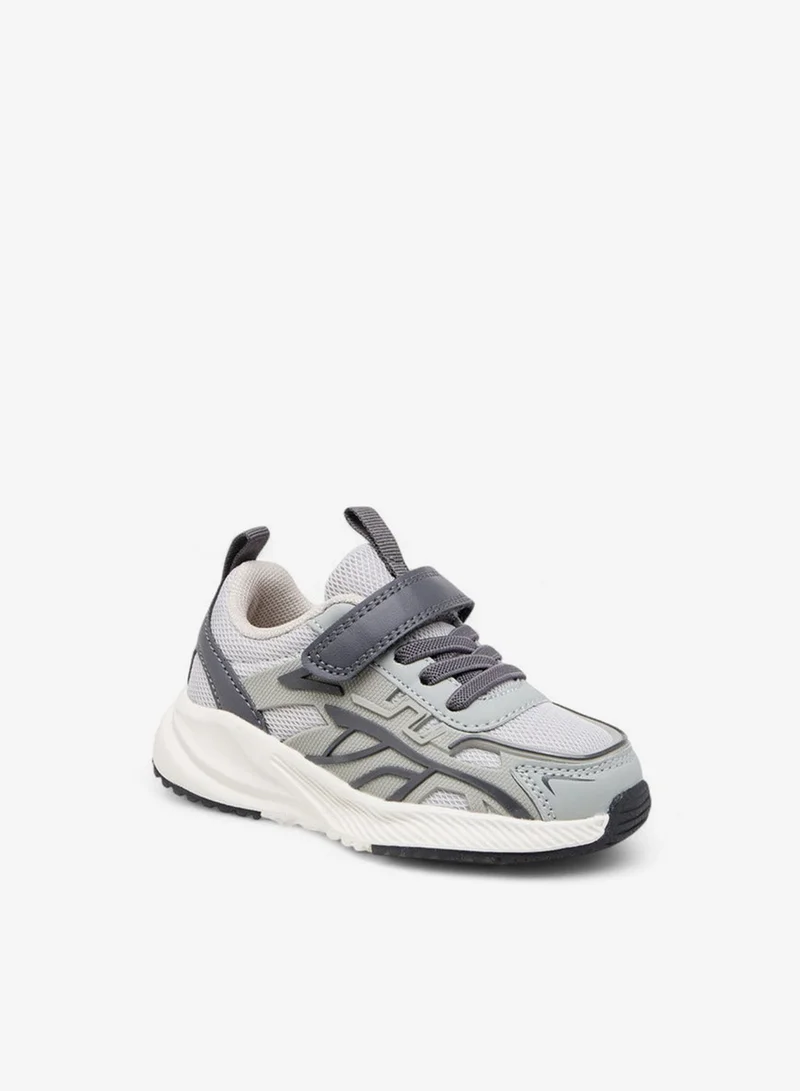 جونيورز سنيكرز أولاد بنعل خارجي بنمط لوحات وإغلاق بشريط لاصق