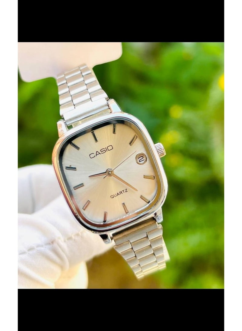 ساعة حريمى اسيتك معدن بالنتيجة