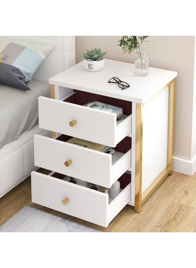 GoldenLike  طاولة بجانب السرير، طاولة جانبية عصرية مع درج تخزين، طاولة جانبية بإطار ذهبي لغرفة النوم، غرفة المعيشة، لون أبيض (45*35*50 سم) - Image 2