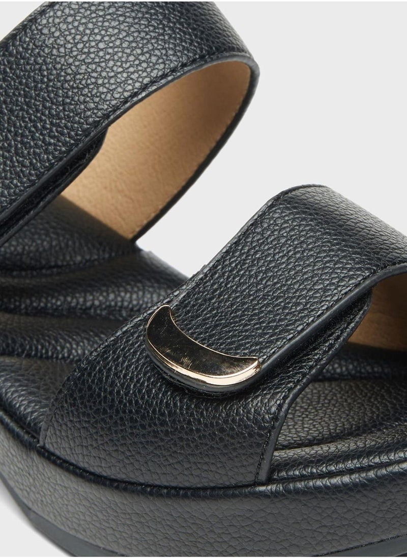 شو اكسبرس صنادل مريحة - Image 4