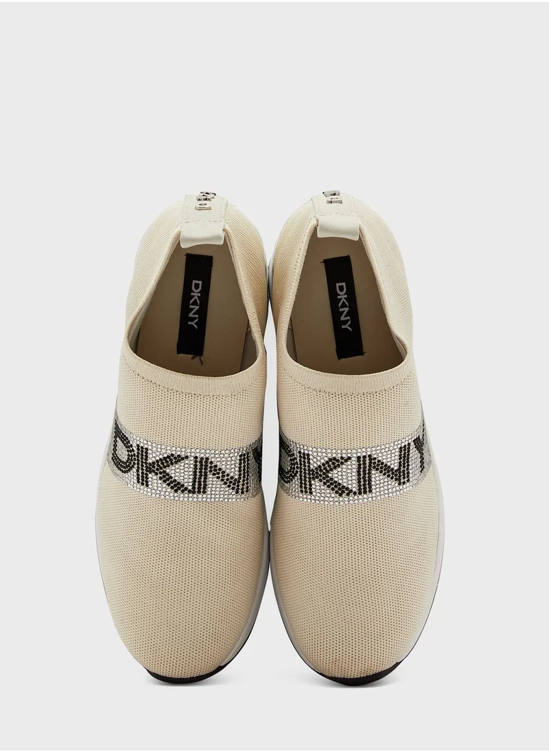 DKNY Parks Slip On