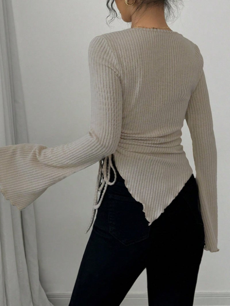 This Autumn and Winter Collection Is Perfect for Women's Dates, Commutes, and Outings. It Features a Casual and Elegant Solid Color That Is Versatile,, with a Round Neck, Flared Sleeves,... - Image 3